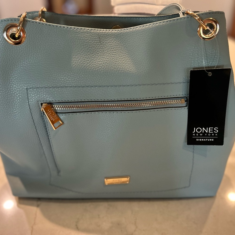 Jones New York Signature Purse. Dusty Blue color